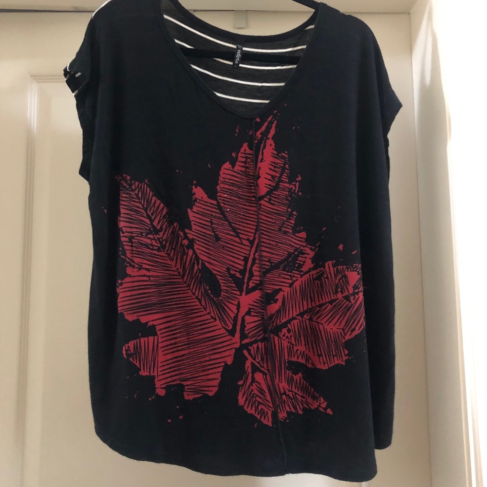 Women's Short Sleeve Black Tee with Red Leaf Graphic